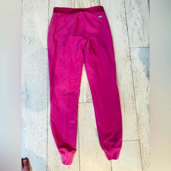 Pristine Immaculate FIGS electric orchid Zamora Joggers size: Small Tall - Picture 5 of 7